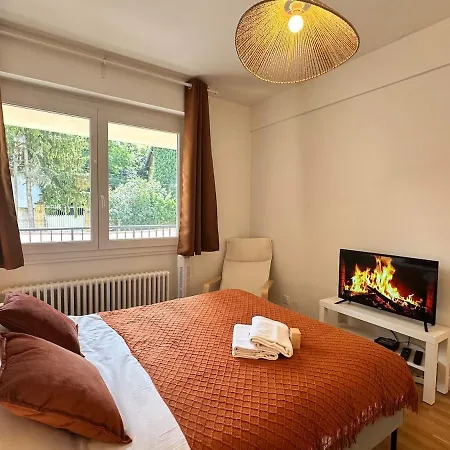 M Lorry Frida Cosy Au Rdc Avec Balcon Proche * Mety